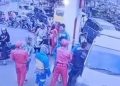 Seorang Pria di Bandung Barat Dikereyok Para Petugas Pemeliharaan Jalan Tol, Gara-Gara Ini!
